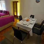 Διαμέρισμα Vukelic *