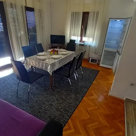 Lejlighed Vukelic *