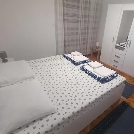 Vukelic Apartman *
